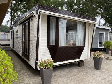Chalet Kunststof - Spiegelbeeld