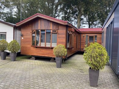 Saricar Chalet  L-vorm Red Cedar 64m2