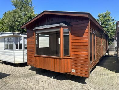 Chalet Red Cedar