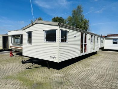Atlas Amethyst  - Middenkamer