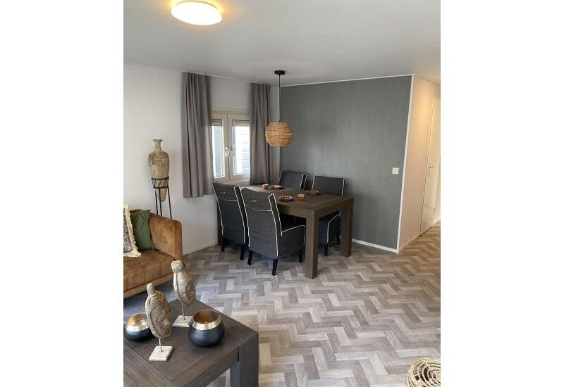 Sunhouse Limited  10 x 4