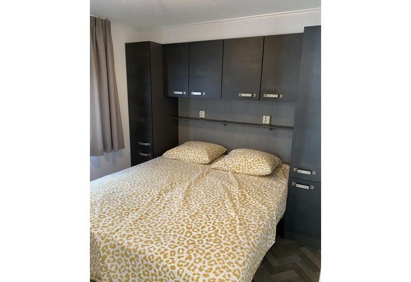 Sunhouse Limited  10 x 4