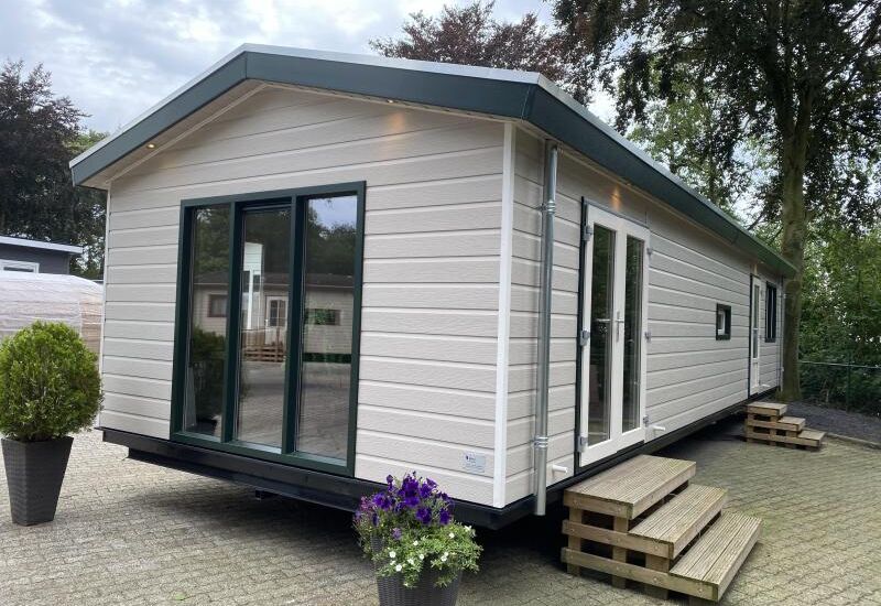 Sunhouse Deluxe  12 x 4.30