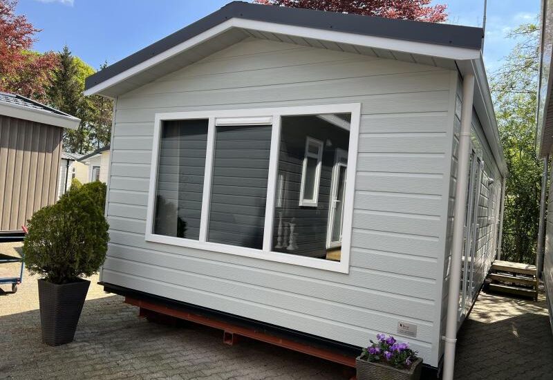 Sunhouse Limited  11 x 4