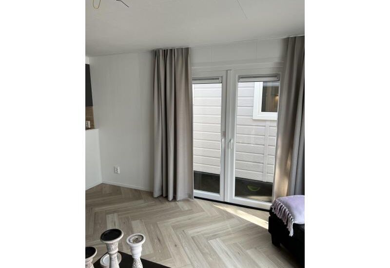 Sunhouse Limited  11 x 4