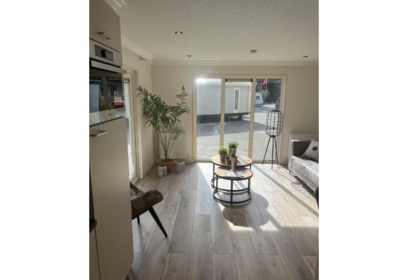 Sunhouse Deluxe  11 x 4