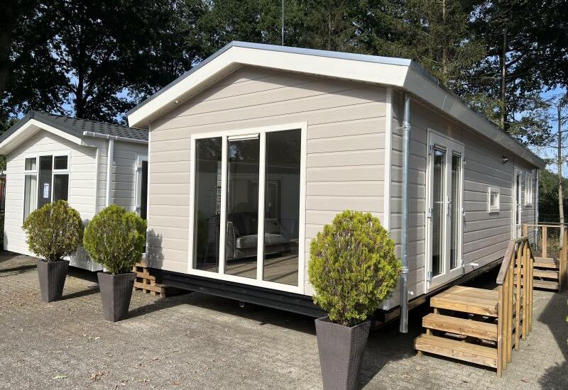 Sunhouse Deluxe  11 x 4