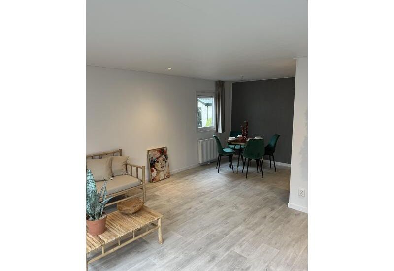 Sunhouse Limited  12.50 x 4.50