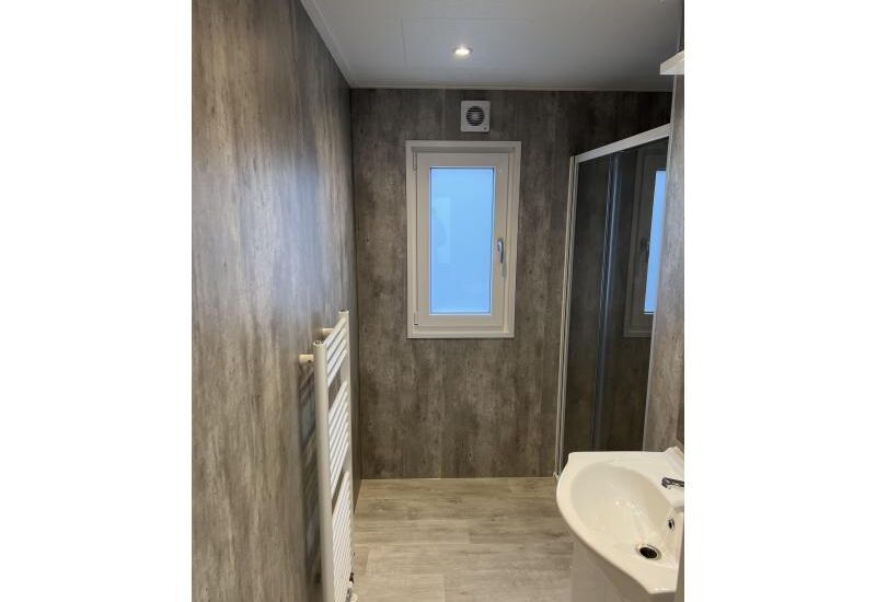 Sunhouse Limited  12.50 x 4.50