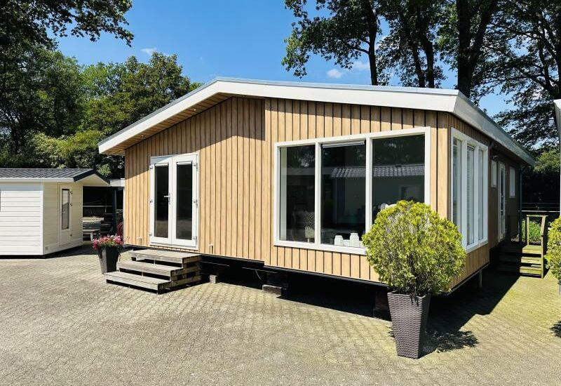 Sunhouse Double  9.90 x 7.30 (mantelzorg)