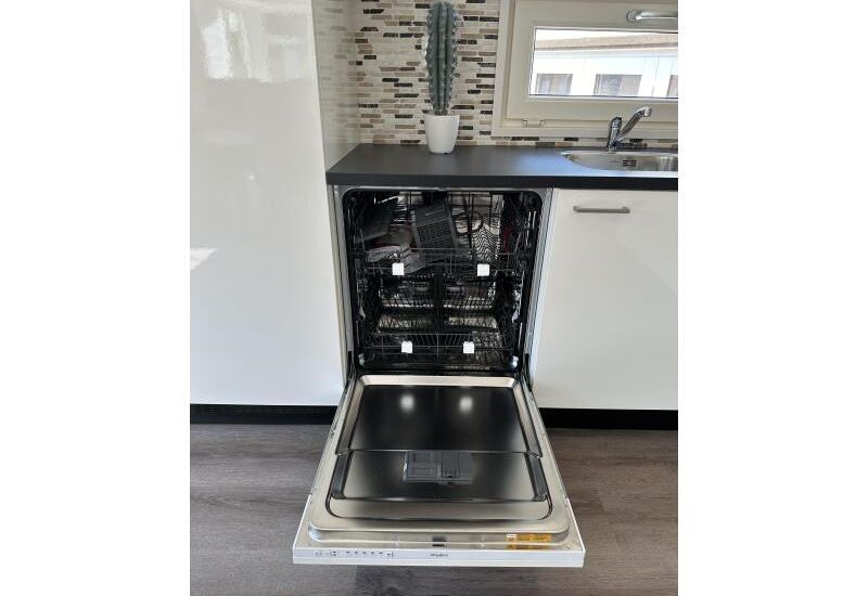 Sunhouse Double  9.90 x 7.30 (mantelzorg)