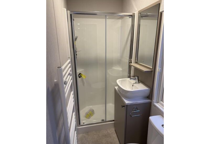 Shelvy Lessenaar  1000