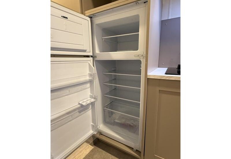 Shelvy Lessenaar  1000