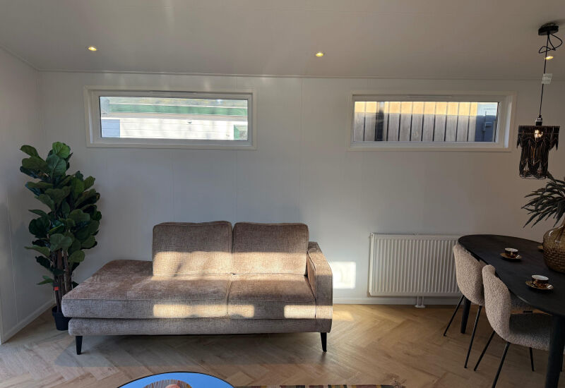 Apollo Lessenaar  12.10 x 4.30