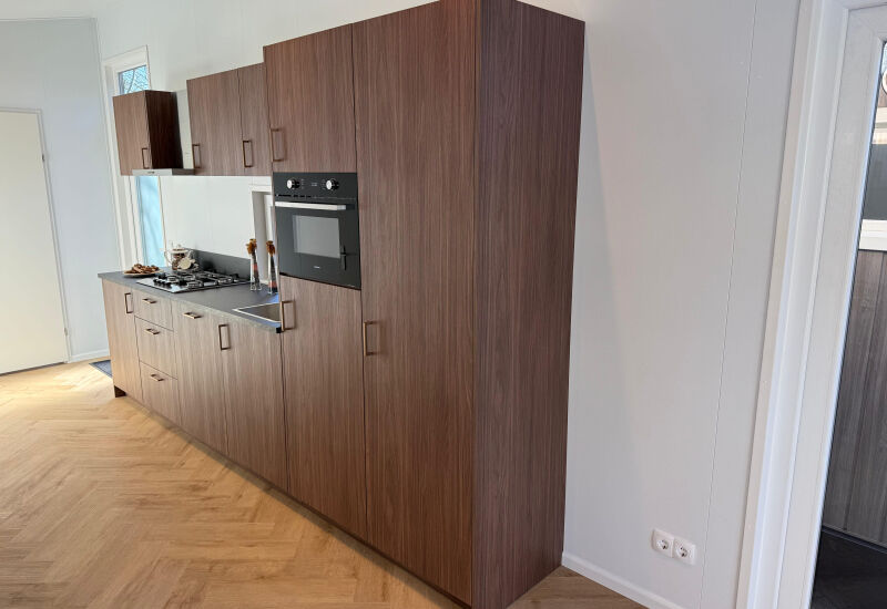 Apollo Lessenaar  12.10 x 4.30