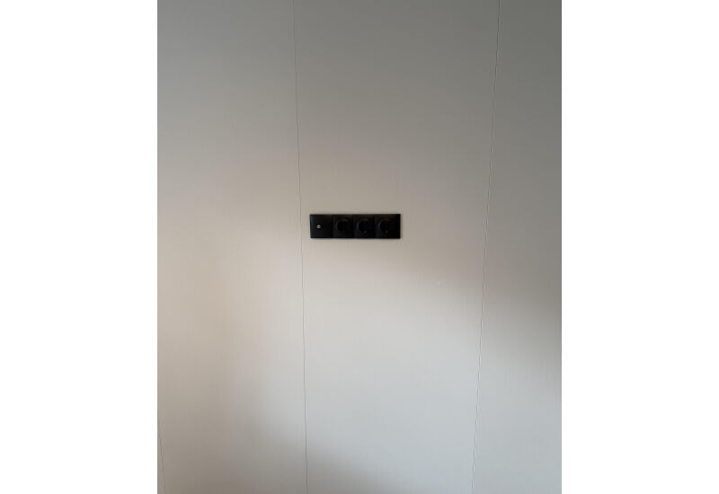 Tobi Lessenaar  12.05 x 4.05