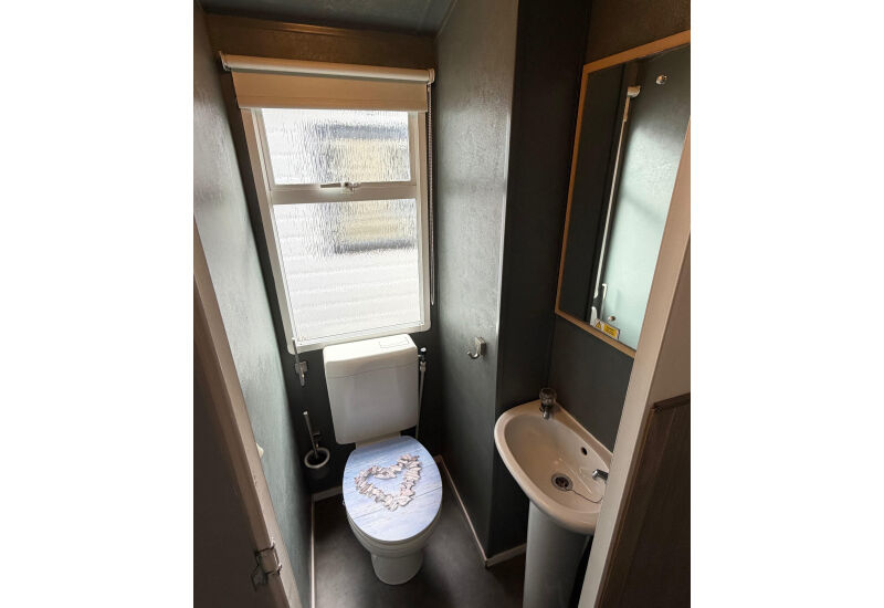 BK BlueBird - Aparte toiletruimte